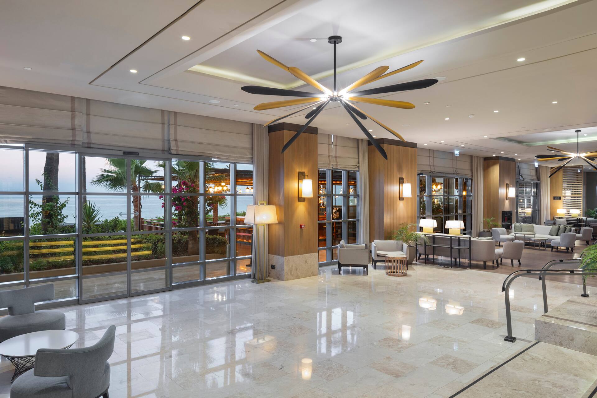 HILTON MERSIN — 16
