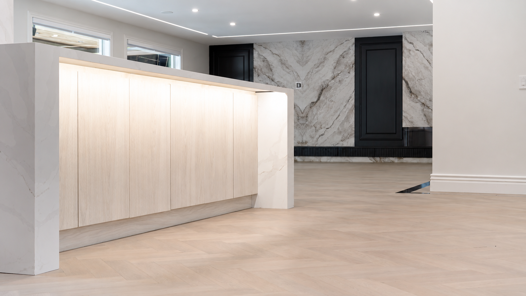 LAKESHORE TOWN HOUSE — 64