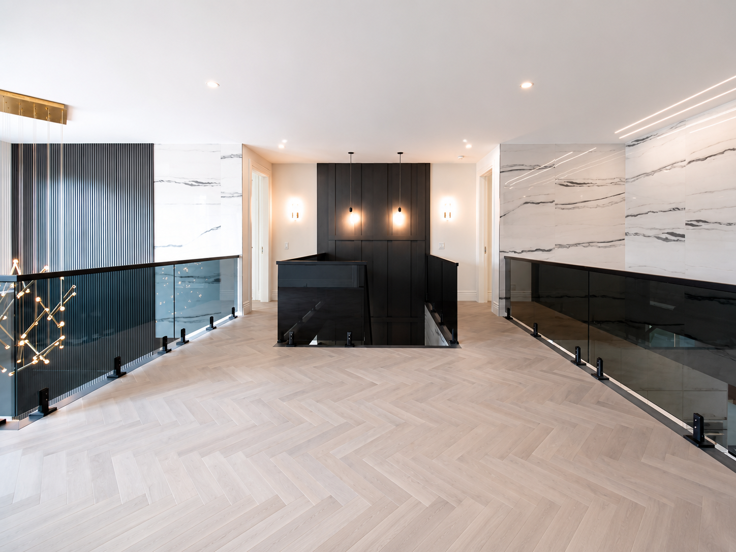 LAKESHORE TOWN HOUSE — 20