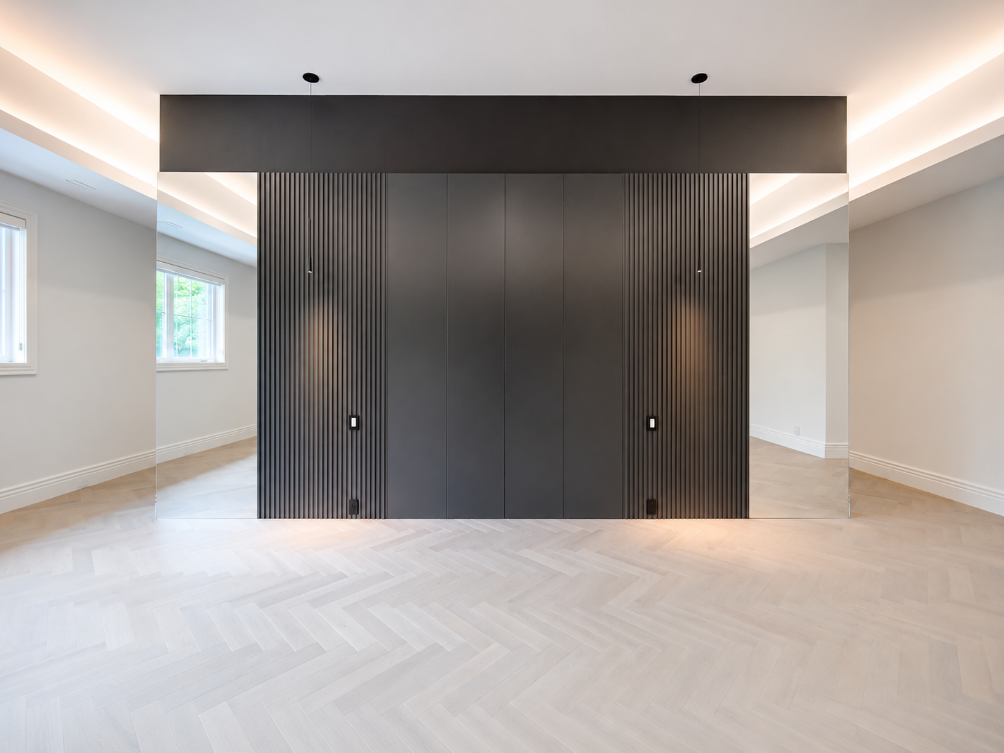 LAKESHORE TOWN HOUSE — 25