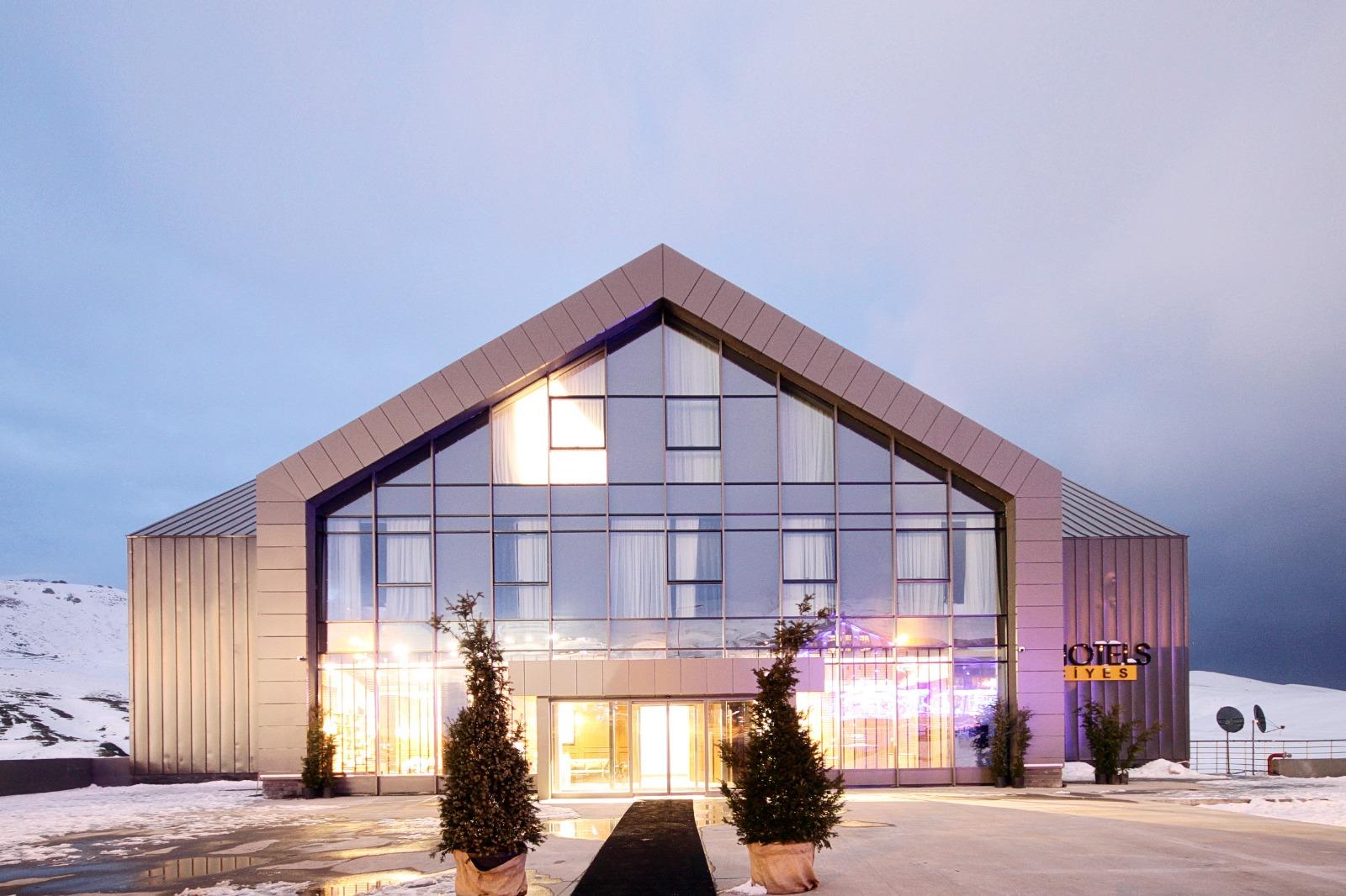 LIV HOTELS ERCİYES — 3