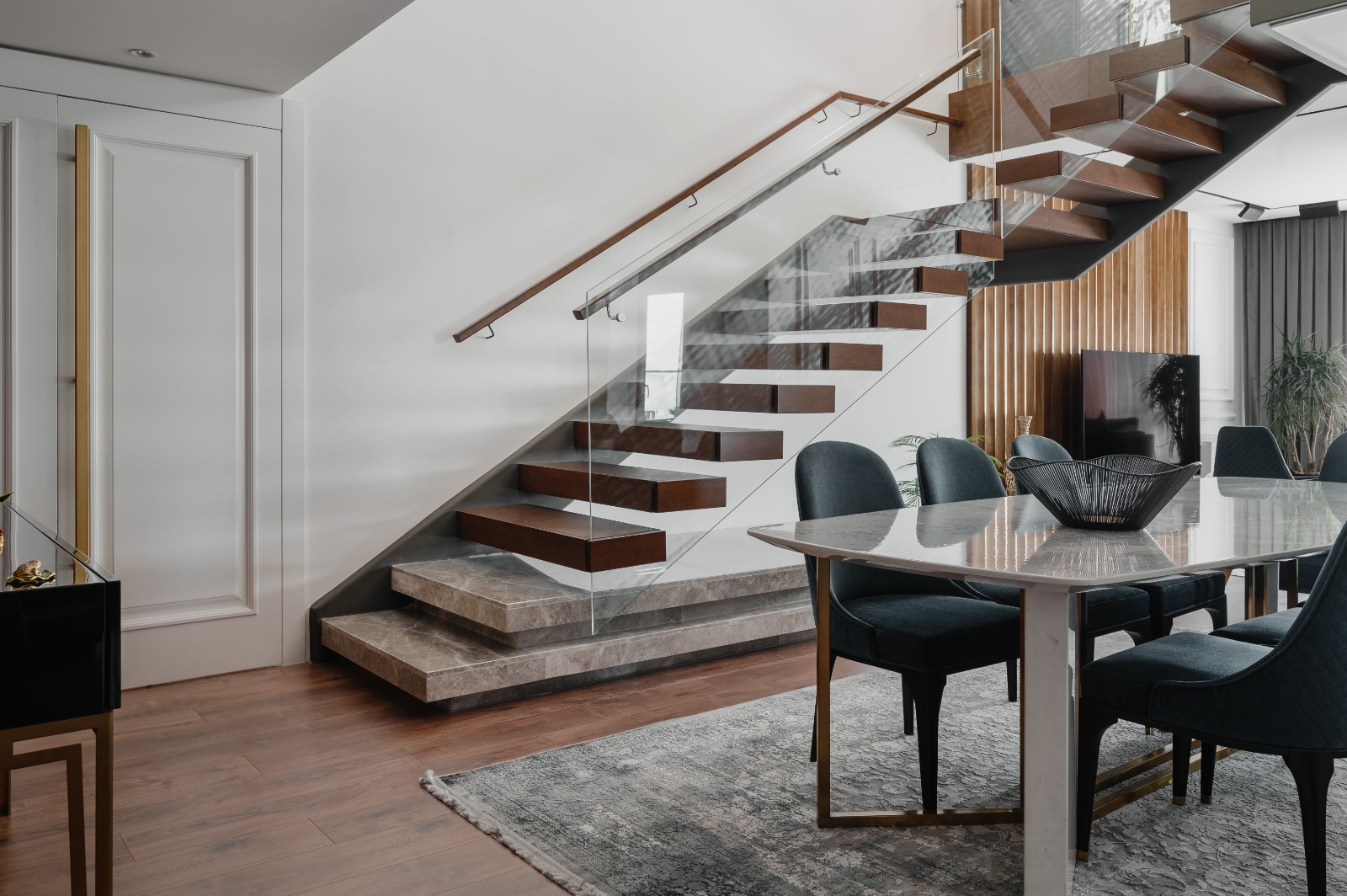SPECIAL MANOR HOUSE — 11