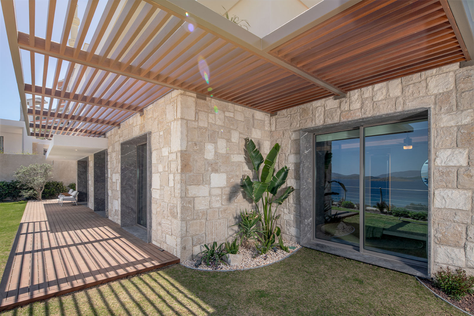 LAURUS HOUSING AND HOTEL COMPLEX — 36