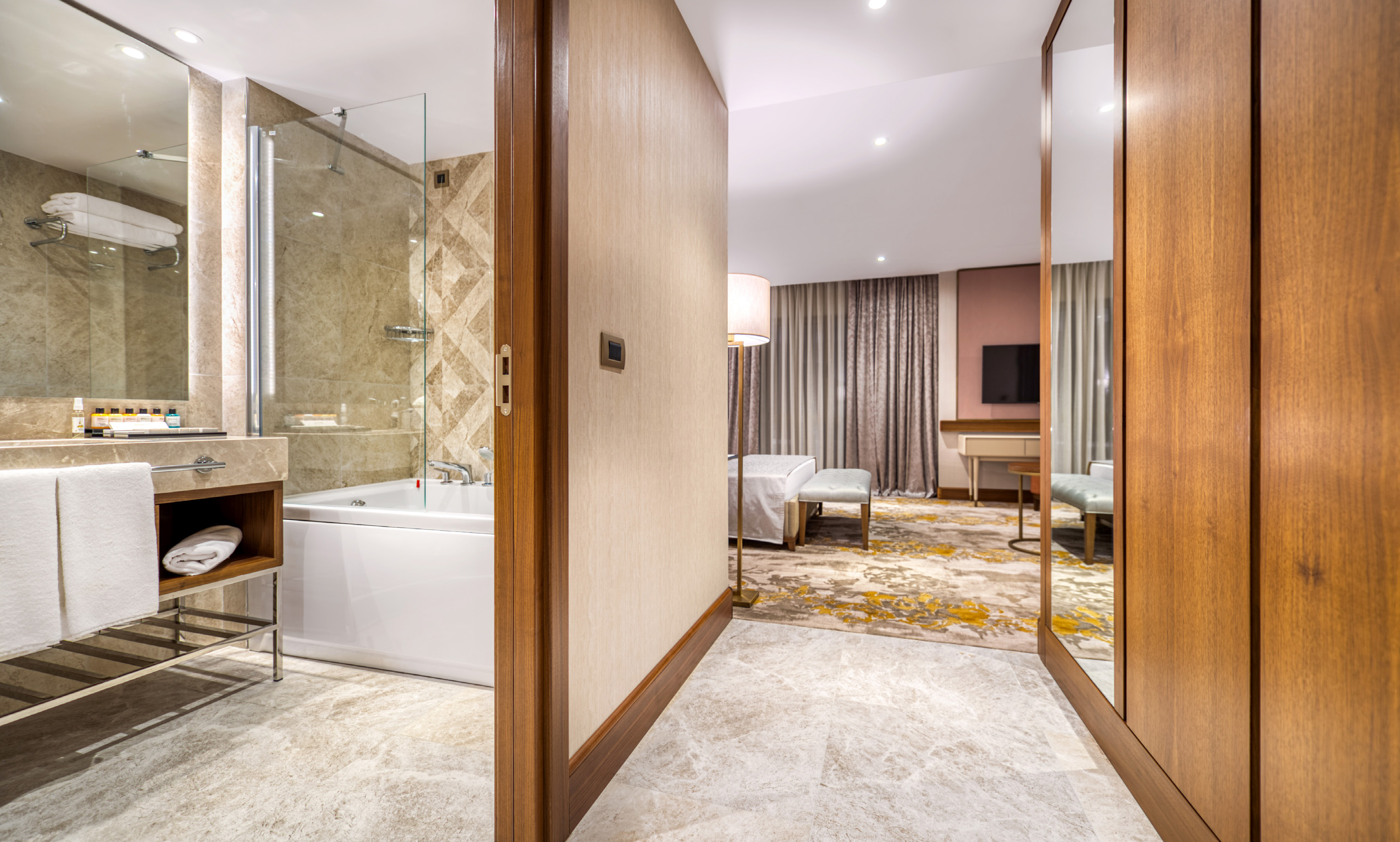 BN HOTEL — 24