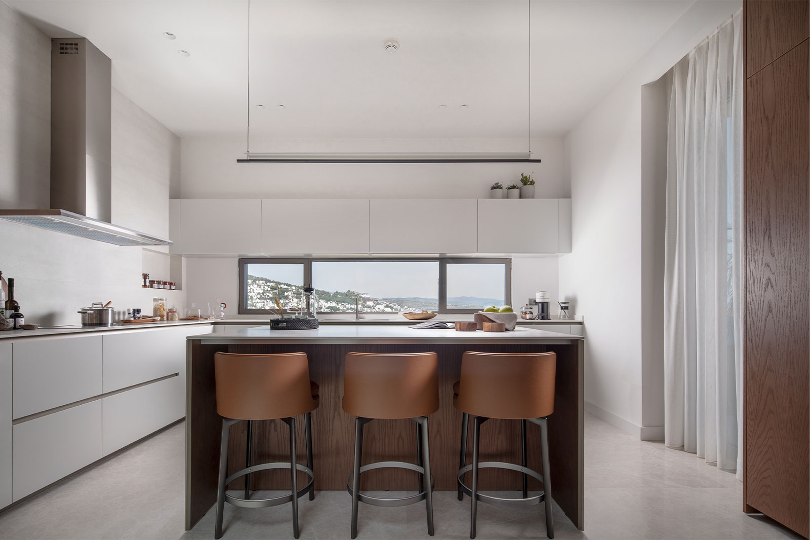 LAURUS HOUSING AND HOTEL COMPLEX — 16
