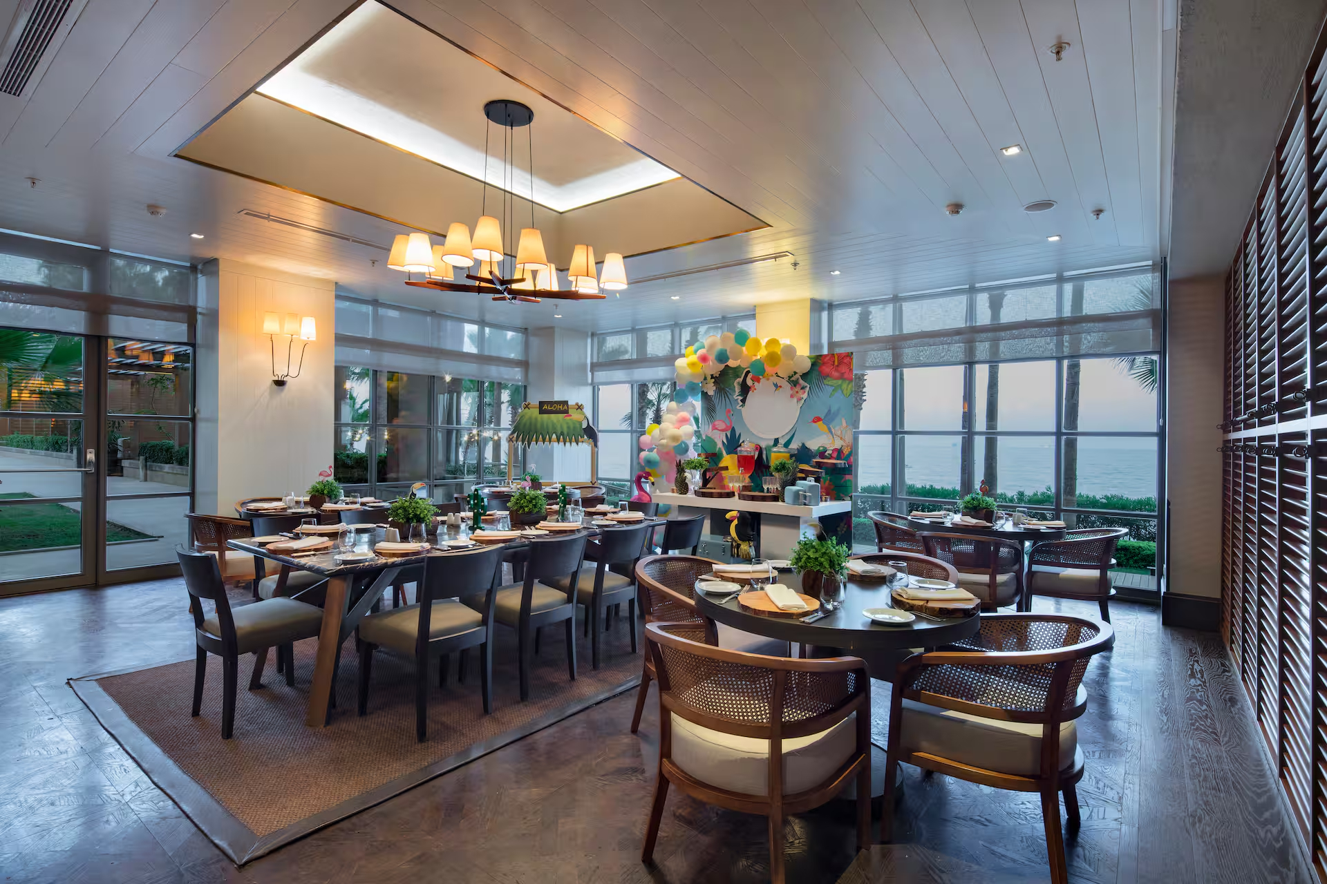 HILTON MERSIN — 24